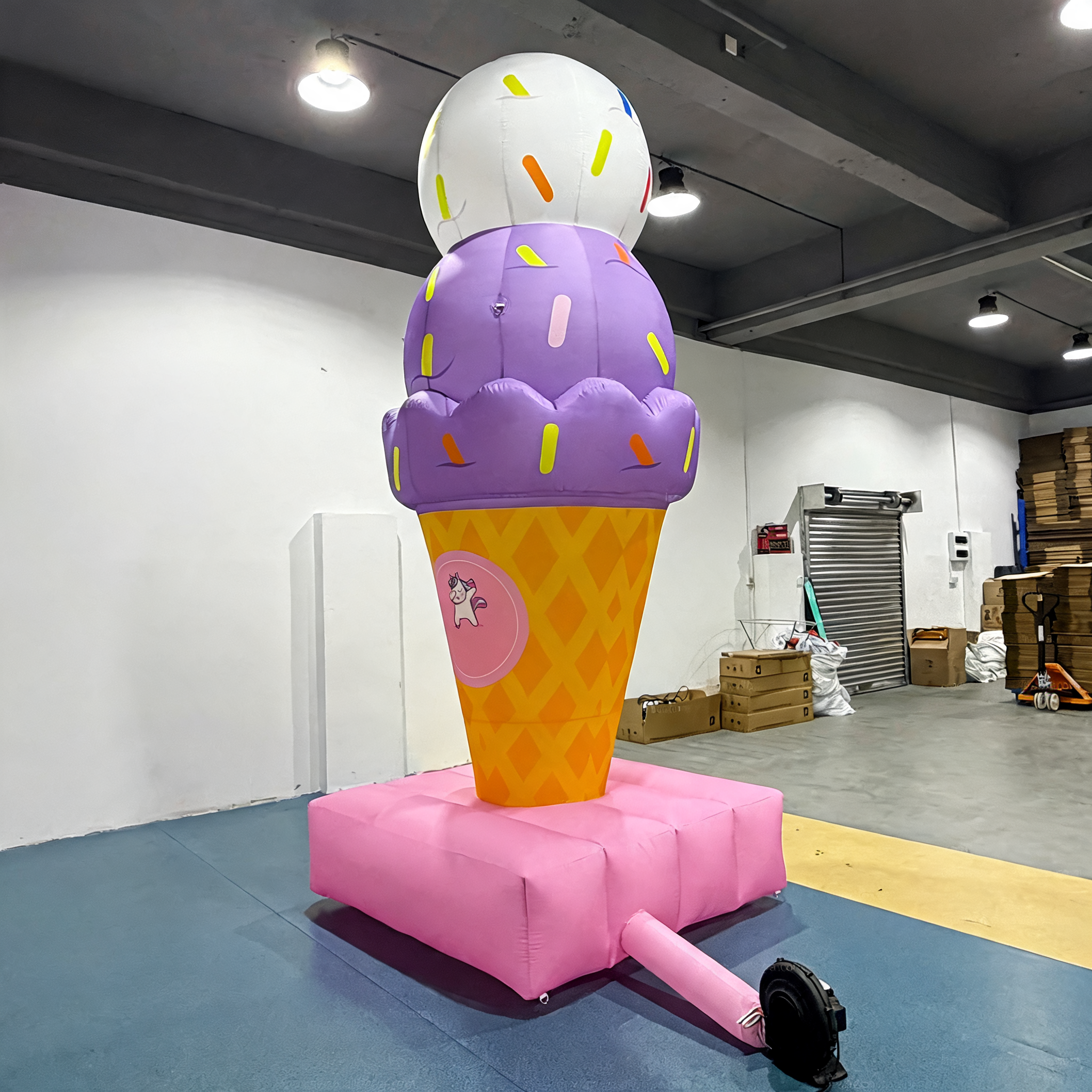 Giant Inflatable Ice Cream Cone Advertising Display