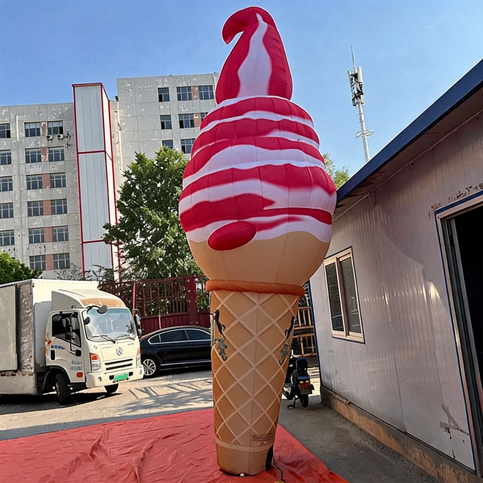 Inflatable Ice Cream Cone Display for Event Promotions