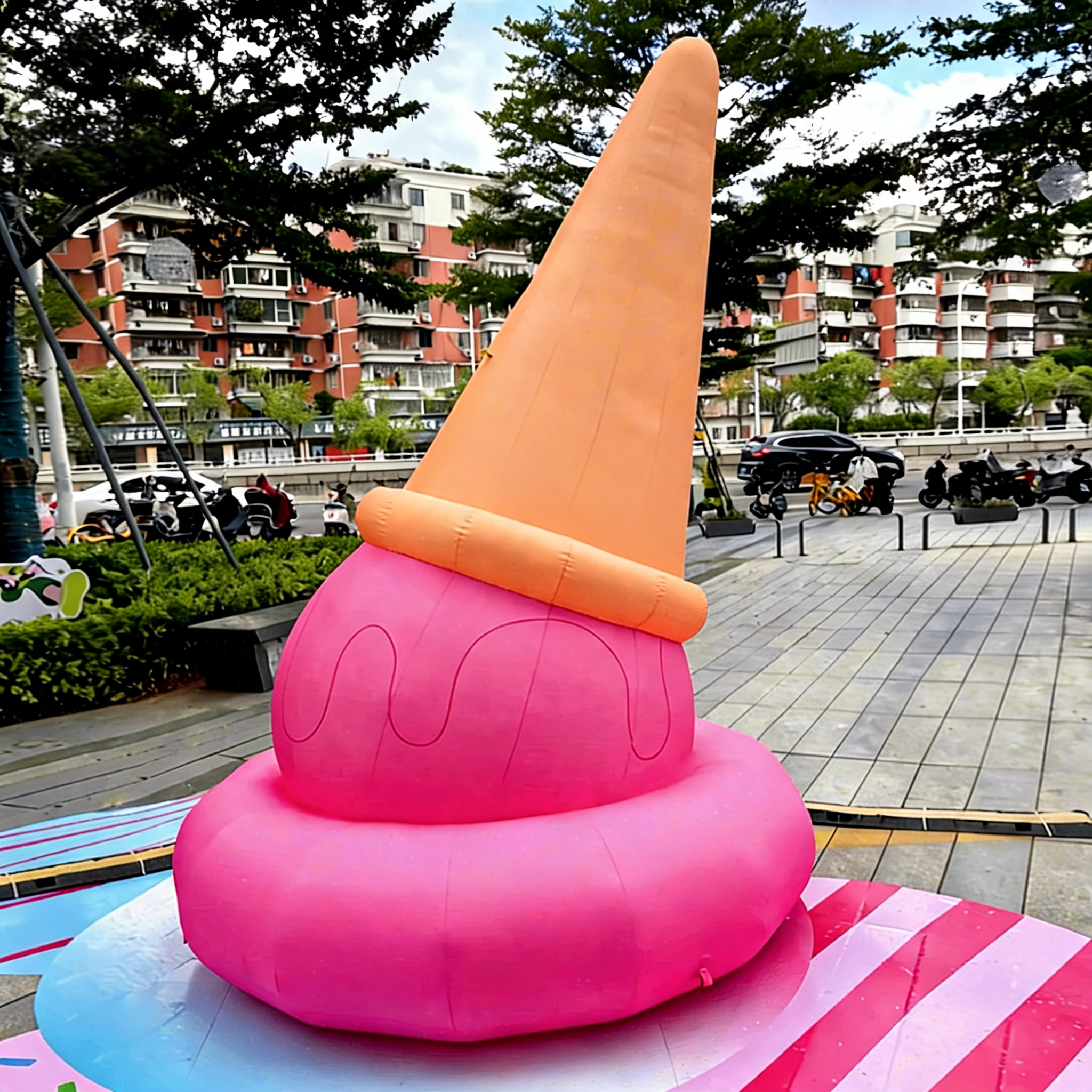 Inflatable Simulated Ice Cream Cone Display for Events