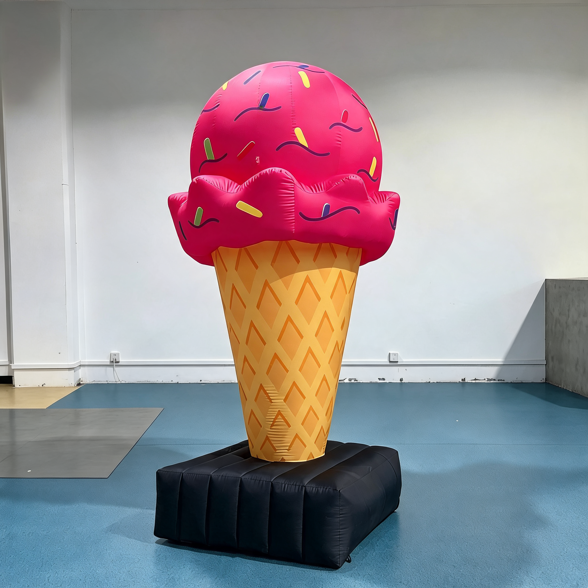 Inflatable Advertising Model for Ice Cream Shop Promotions