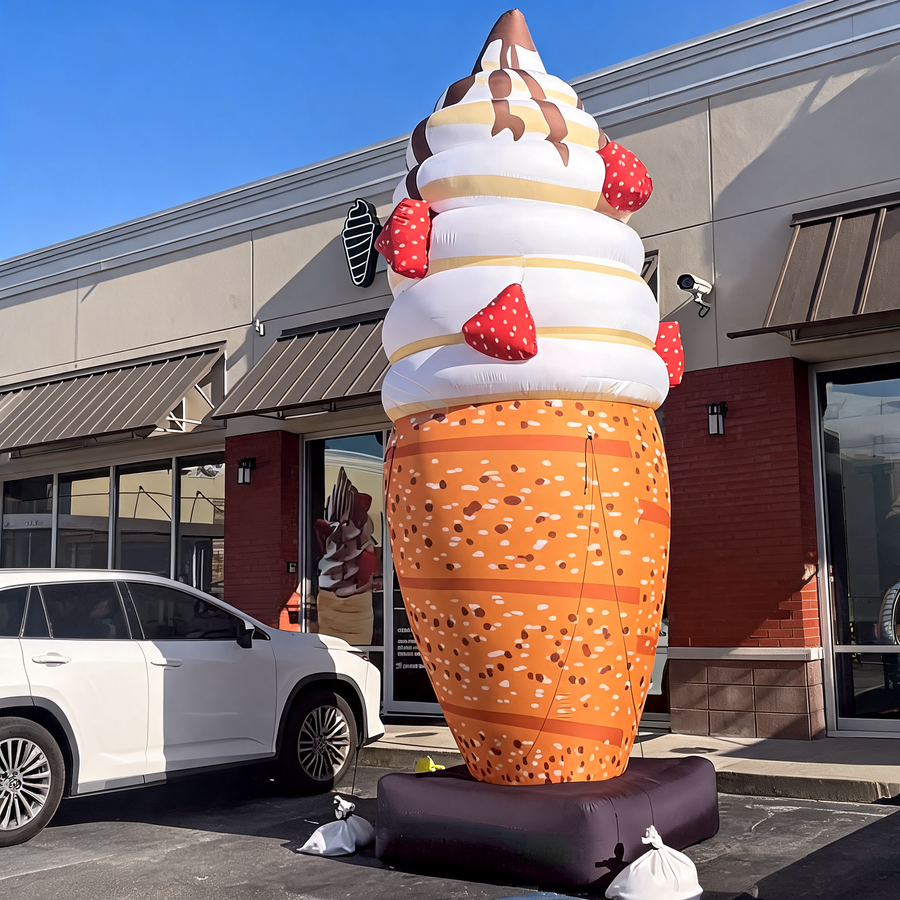 Inflatable Advertising Display Ice Cream Cone Model With LED Lighting