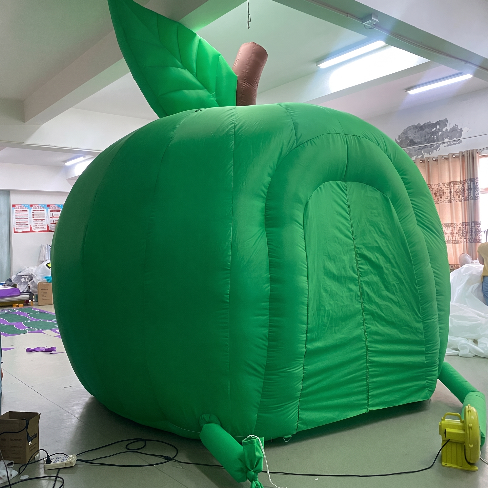 Inflatable Tent Giant Outdoor Inflatable Green Apple Fruit Tent Kiosk