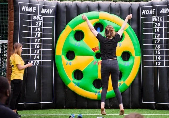 Riesiges aufblasbares Dart-Wurfspiel für draußen